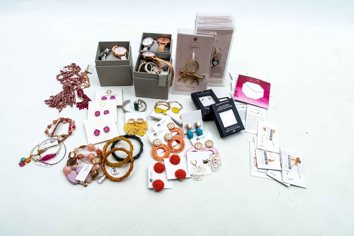 Kendra Scott Jewelry, Olivia Burton Watches, ...