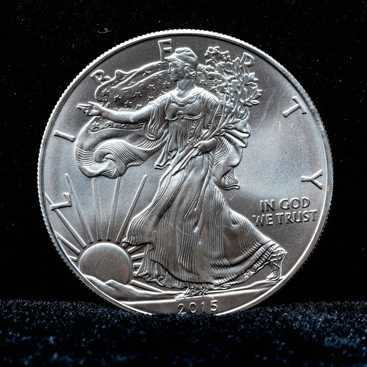 2015 Uncirculataed American Silver Eagle 1 oz Coin