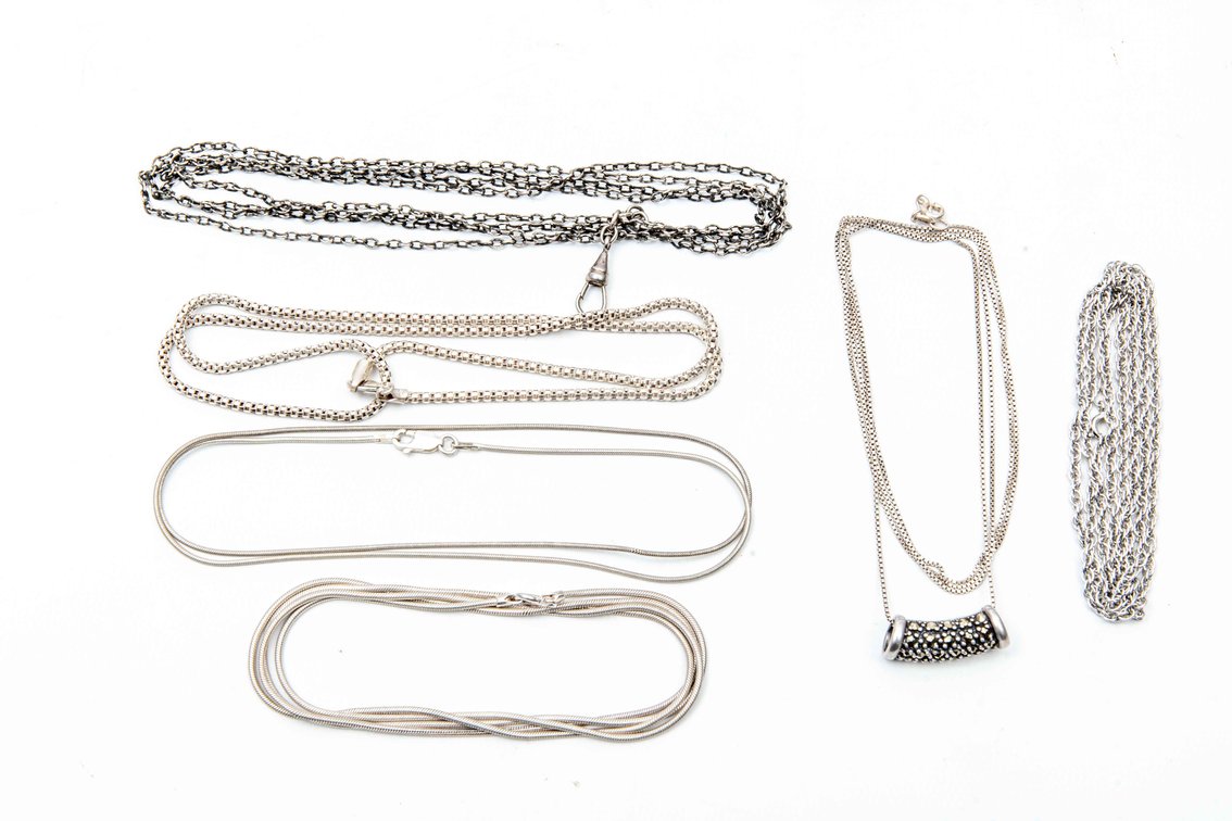 6- Sterling Chains-43.52 grams