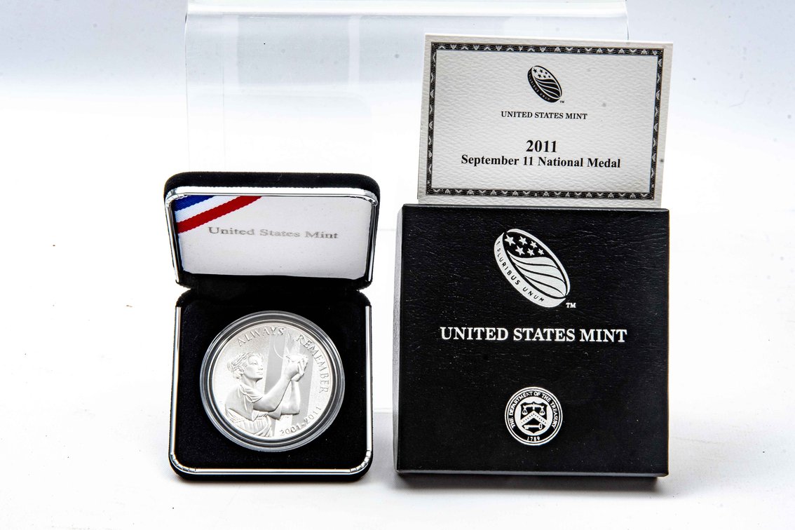 2011 Sept. 11 National Medal- 1 Oz. Silver Coin
