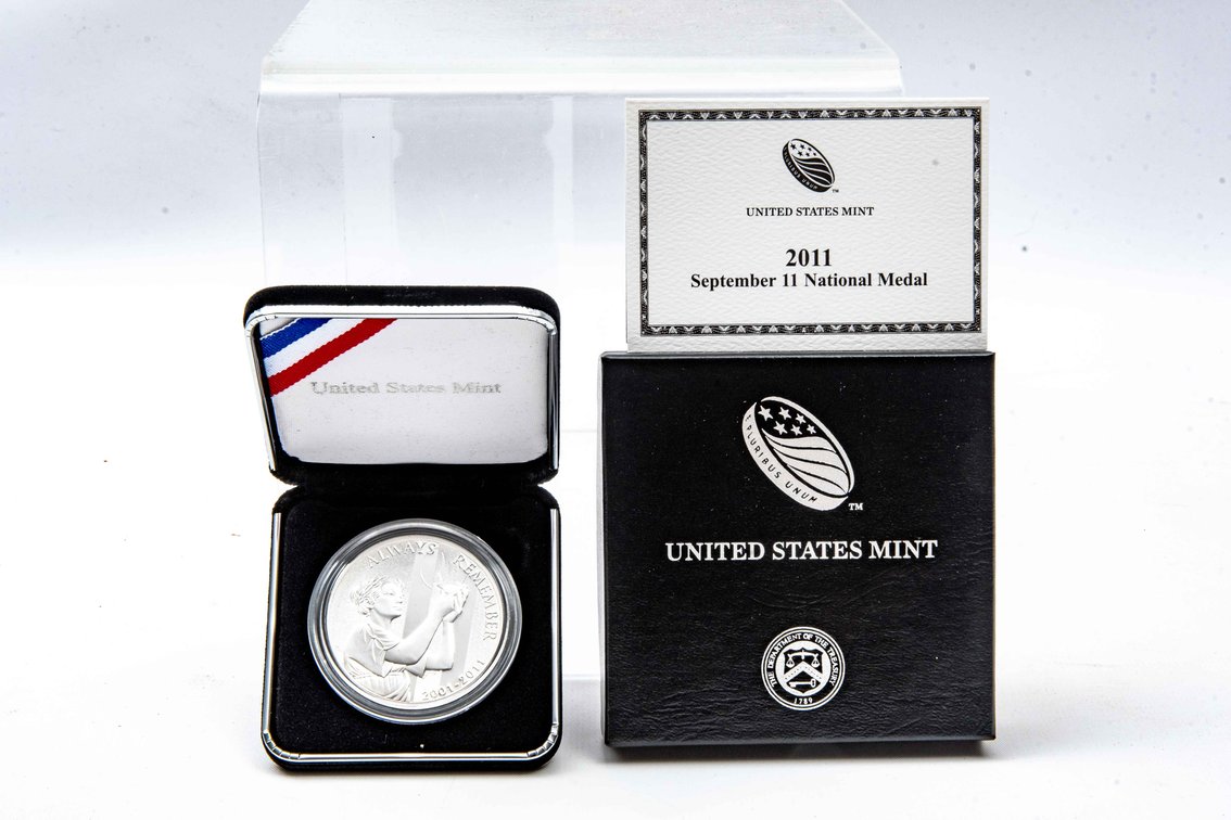 2011 Sept. 11 National Medal- 1 Oz. Silver Coin