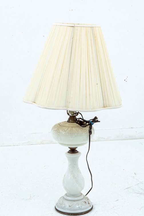 Milk Glass Grape Vine Lamp