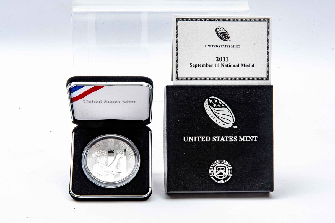 2011 Sept. 11 National Medal- 1 Oz. Silver Coin