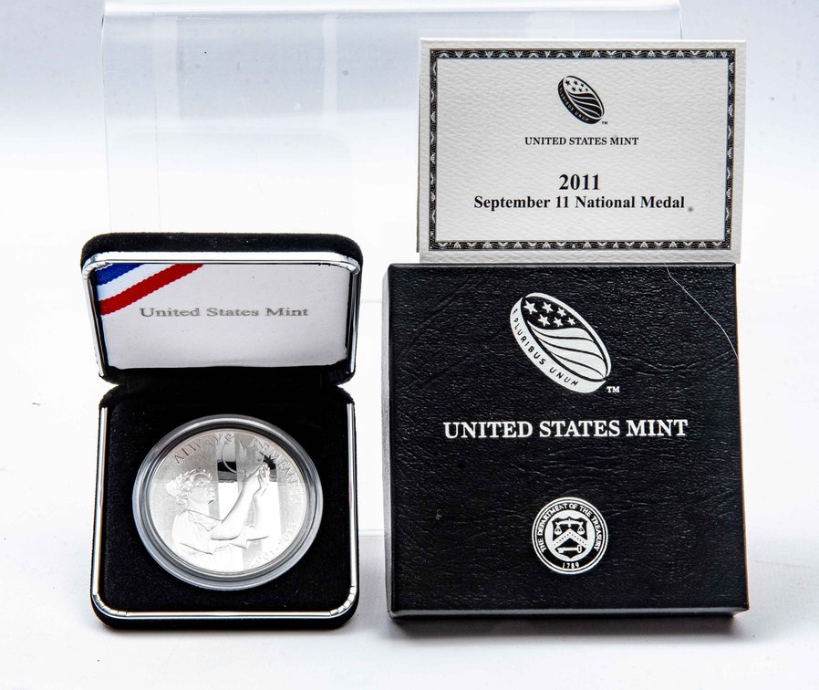 2011 Sept. 11 National Medal- 1 Oz. Silver Coin