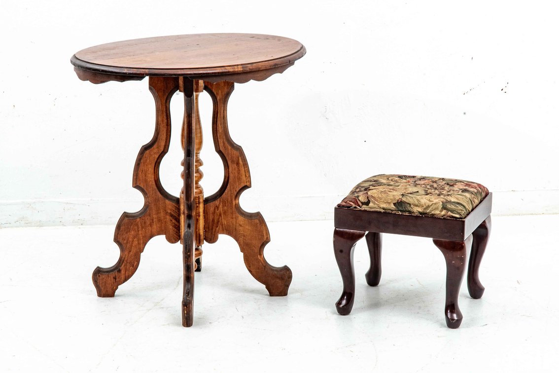 Eastlake Pedestal Base Side Table & Ottoman