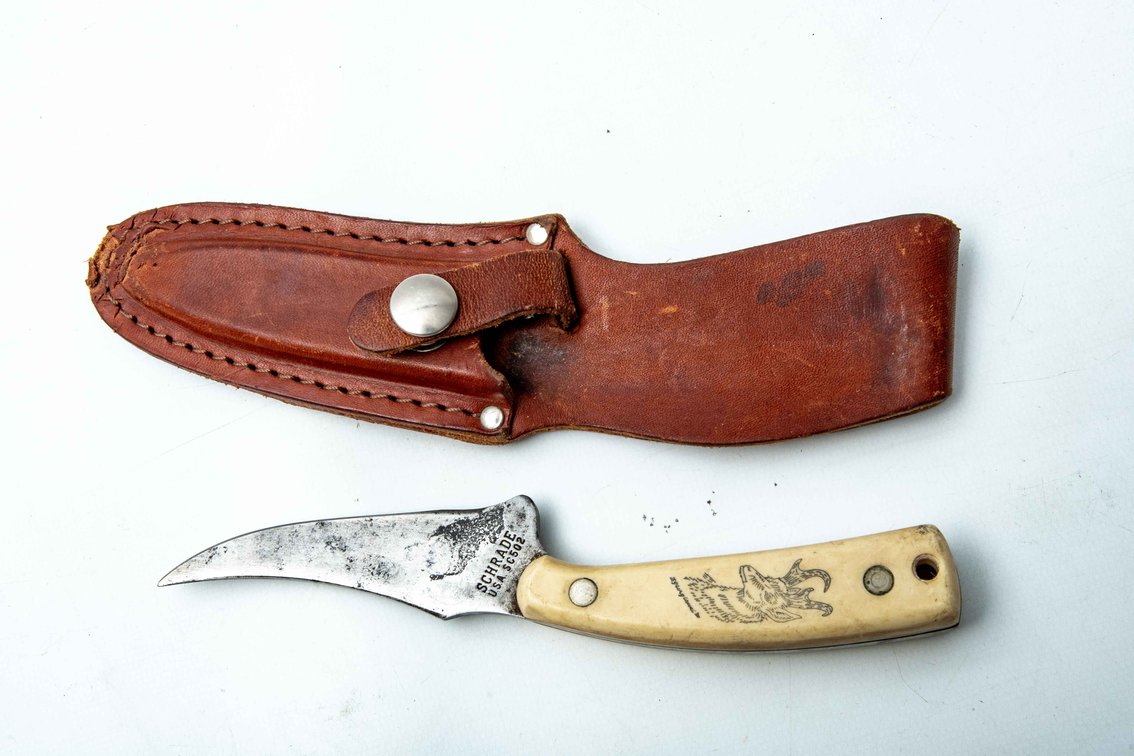 Schrade USA Sharp Finger- Model SC502 With Sheath