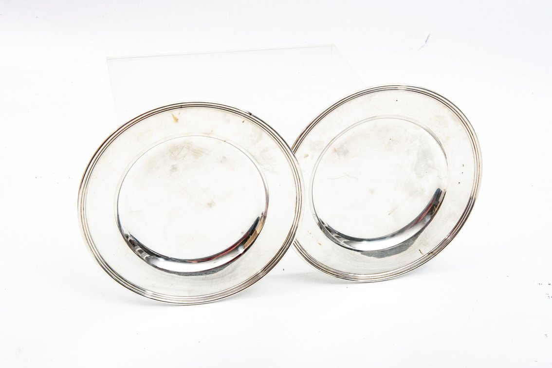 2 International Sterling Bread & Butter Plates