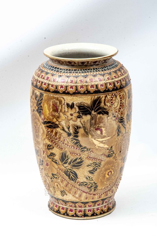 2 Matching Satsuma Style Floral Vases