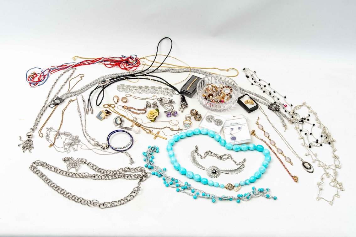 Costume & Fashion Jewelry