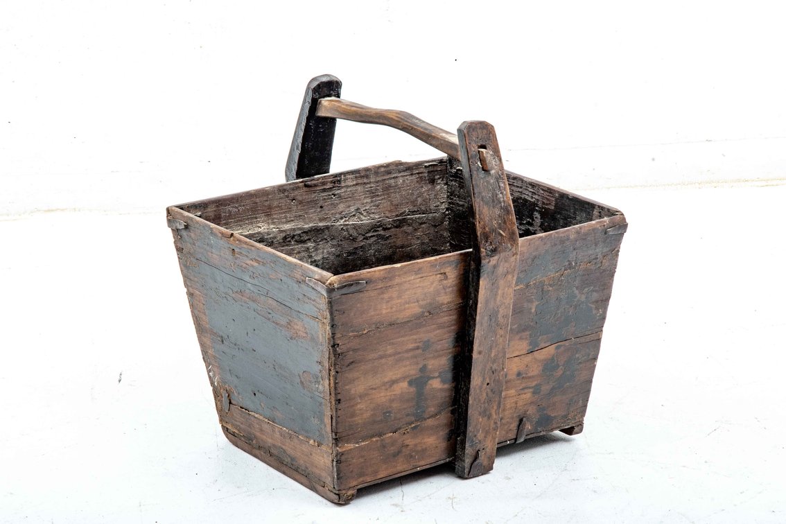 Chinese Rice Measuring Bucket