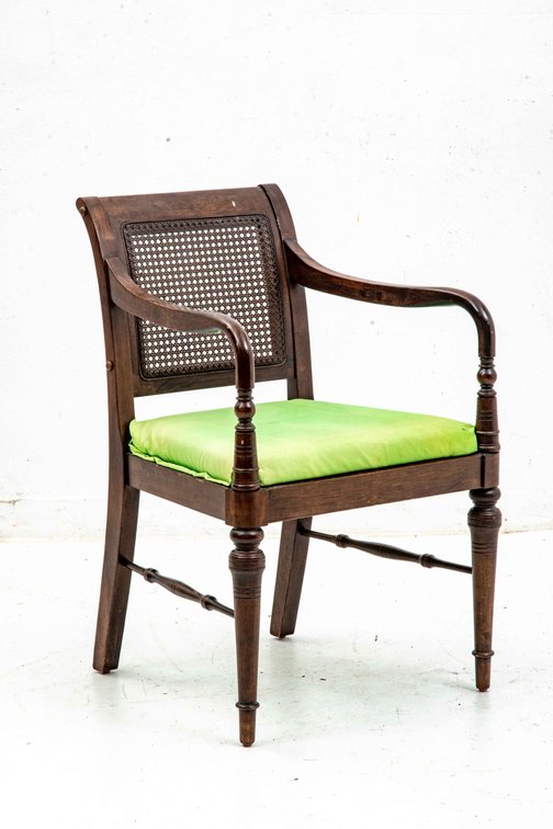 Single Cane Back Accent Chair w/ Green Padded Seat