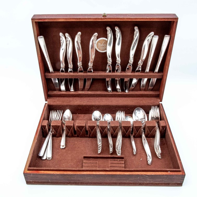 Silverplate Flatware 'Leilani' Pattern in Box