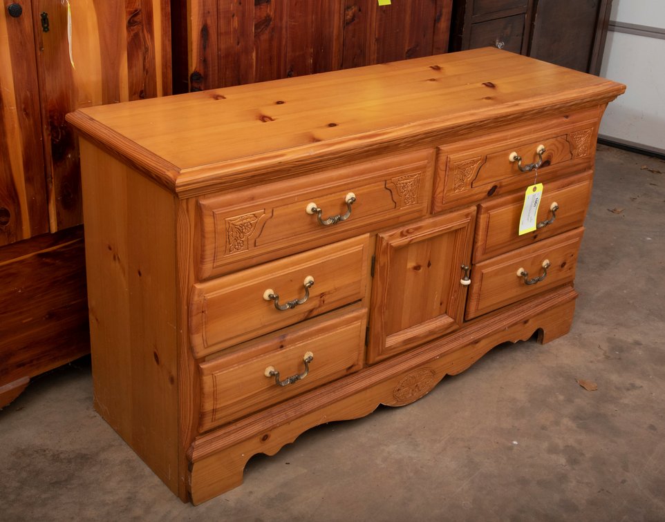 Bassett Dresser