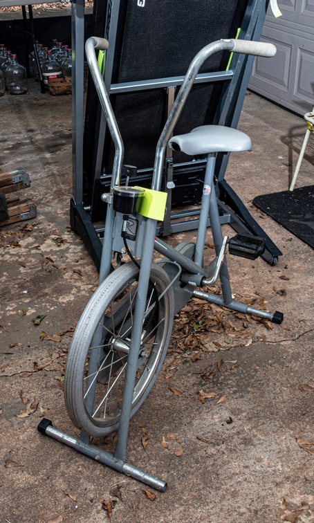 Health Master 160- Stationary Bike