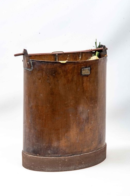 Kidney Shaped Copper Pail w/ Handle