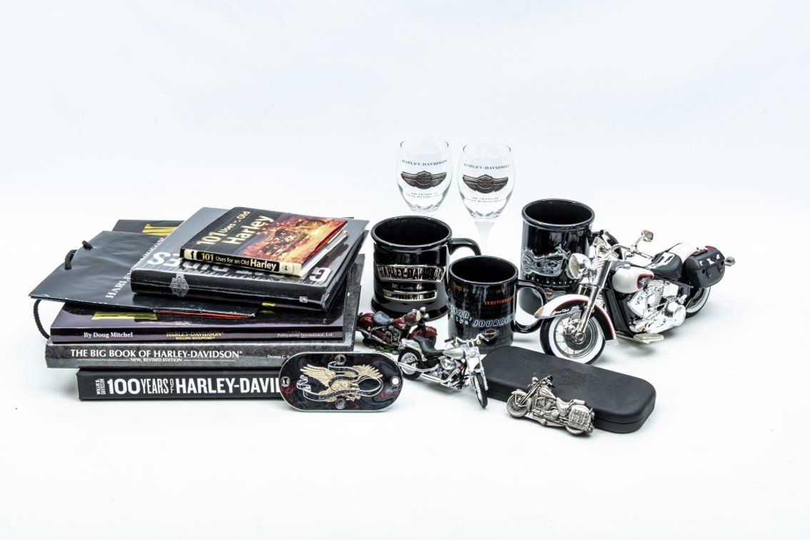 Harley - Davidson Coffee Table Books, Mugs & More