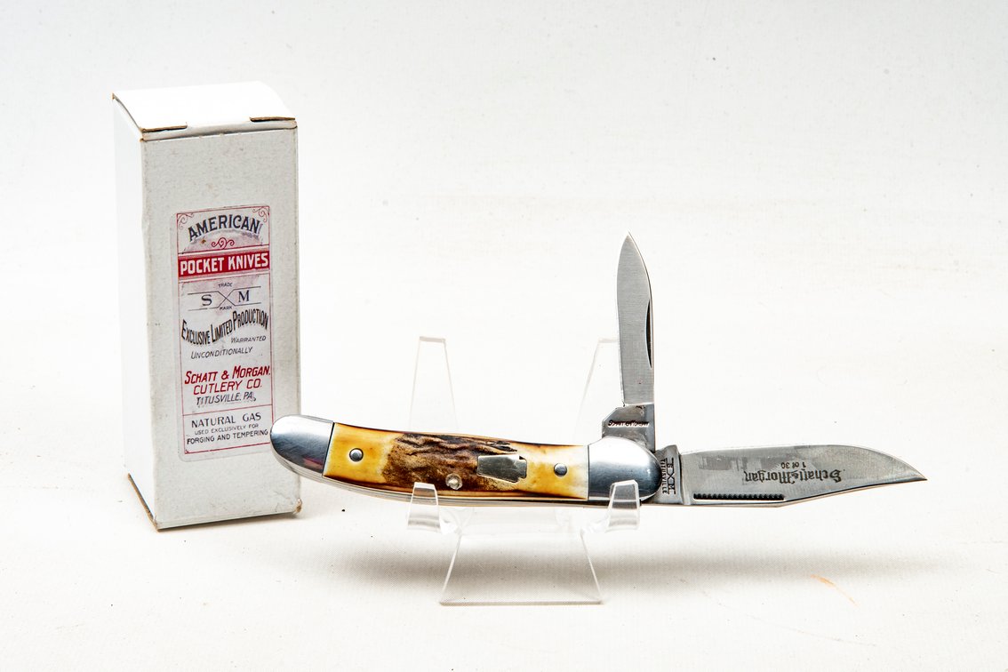Schatt & Morgan Pocket Knife- NIB