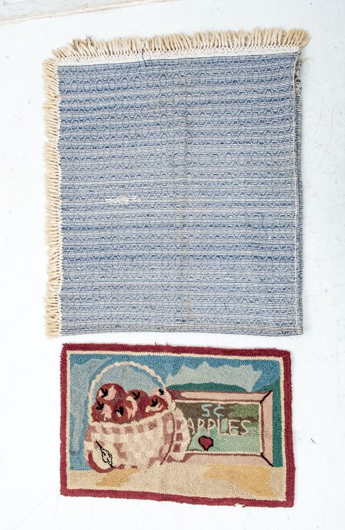 Fringed Blue Rug & Apples Kitchen Area Rug