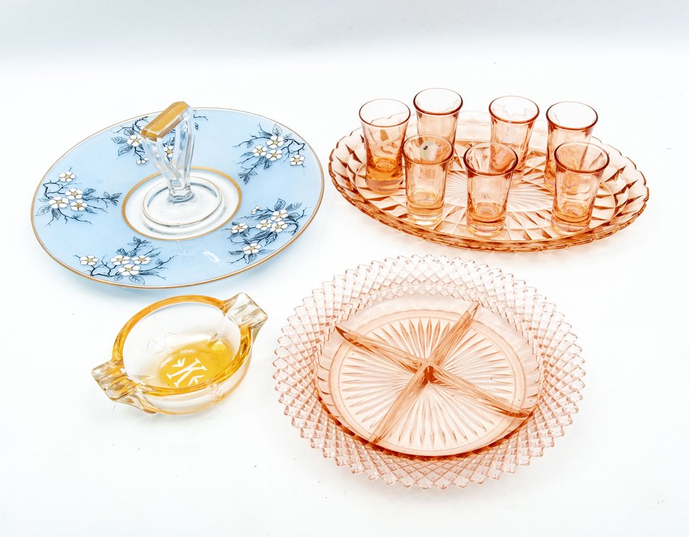 Jeanette Windsor Pink, Orange Glass Ashtray, ...