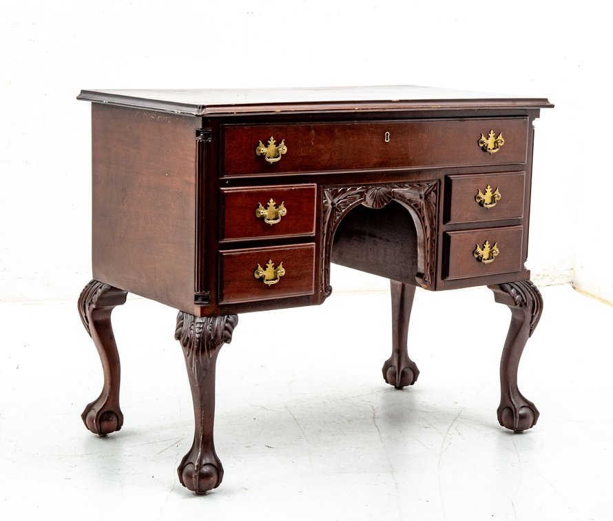 Small Ball & Claw Foot Desk