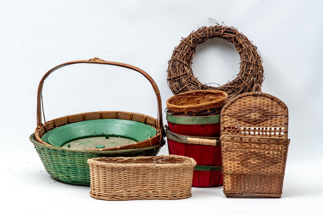 Twig Wreath, Red/Green Baskets, & More