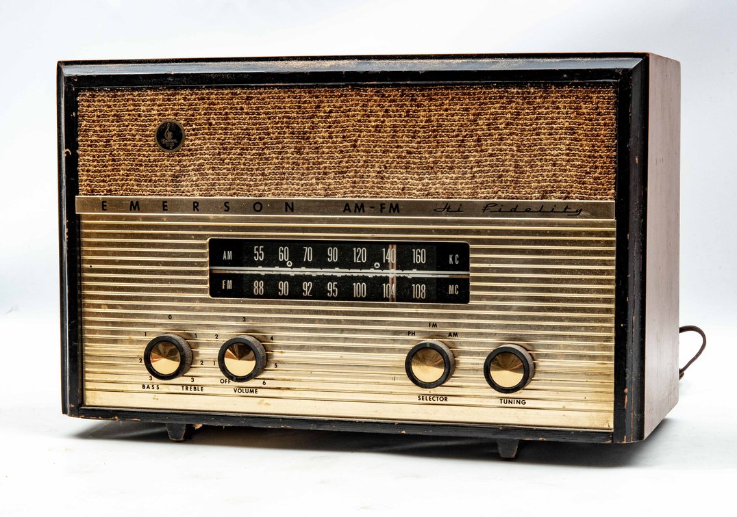 Emerson Table Tube Radio