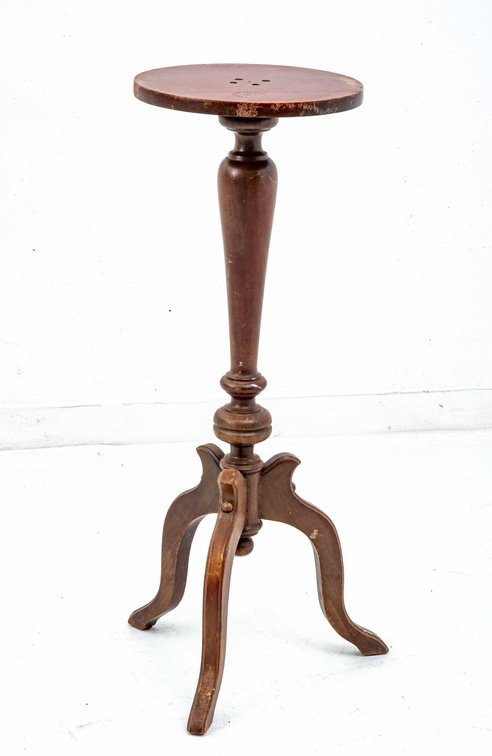 Early Pelham Shell & Leckie Wooden Pedestal Candle Stand