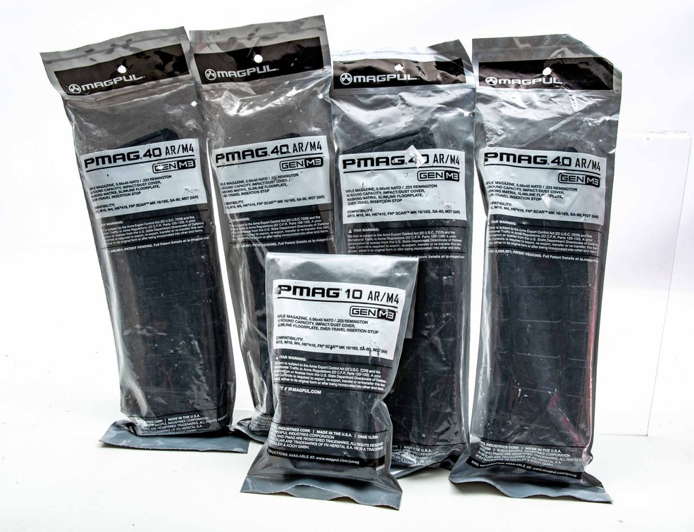 4x PMAG 40 AR/M4 Gen M3 1x PMAG 10 AR/M4 Gen 3 NIP