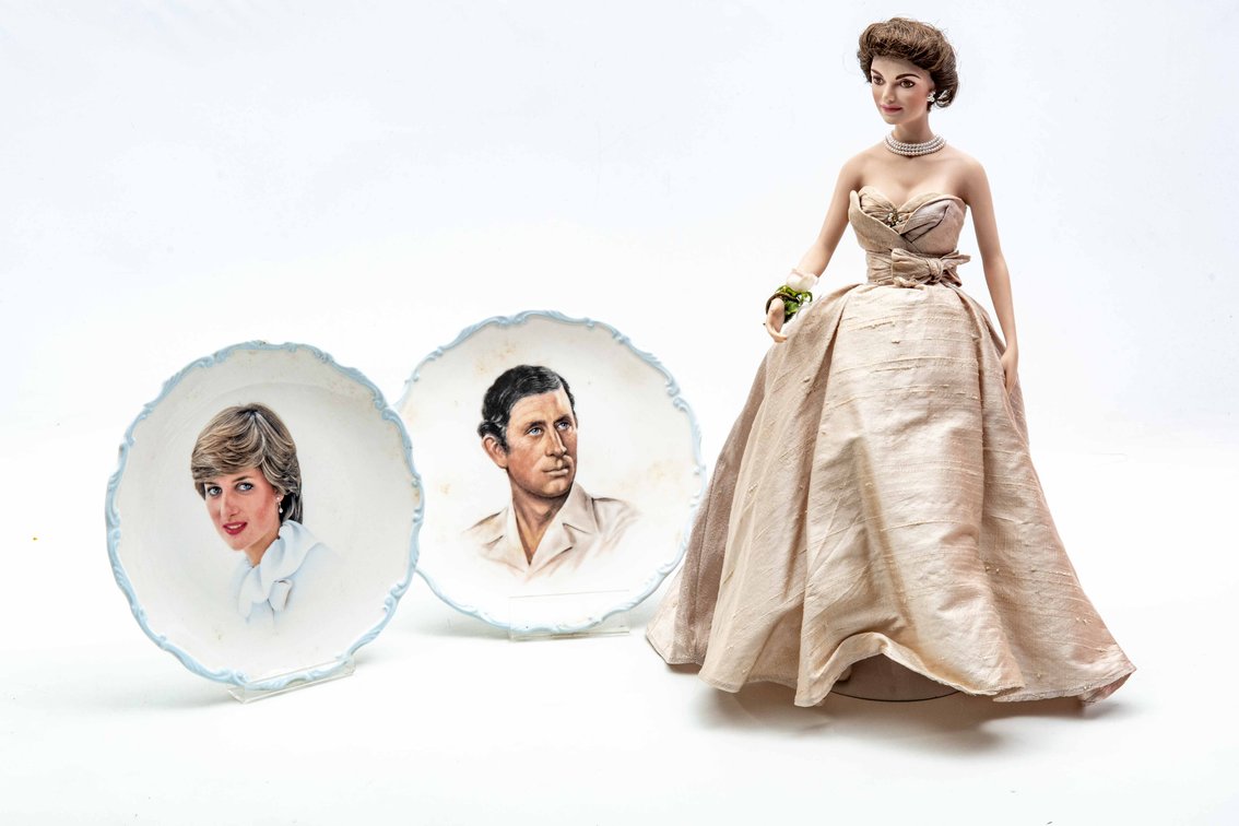 Older Porcelain #'d Jackie Kennedy Doll & Charles/Diana Wedding Plates