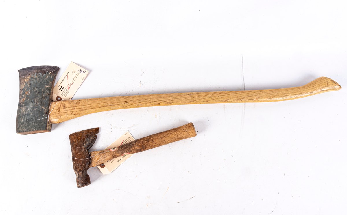 Axe & Craftsman Hatchet