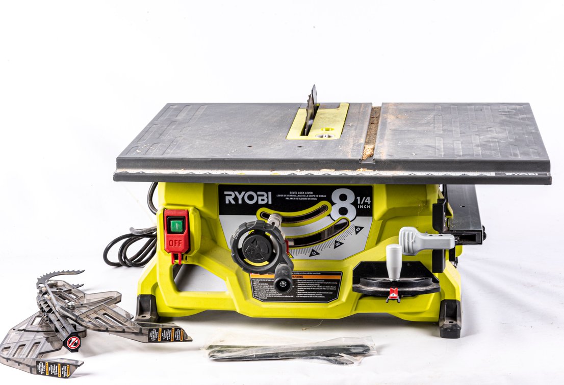 Ryobi Table Saw- Model RTS08