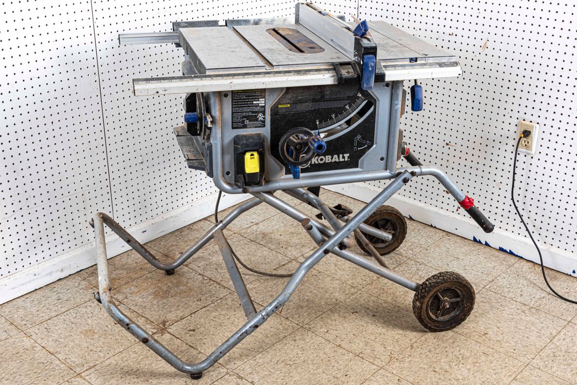 Kobalt 10" Portable Table Saw with Folding Stand