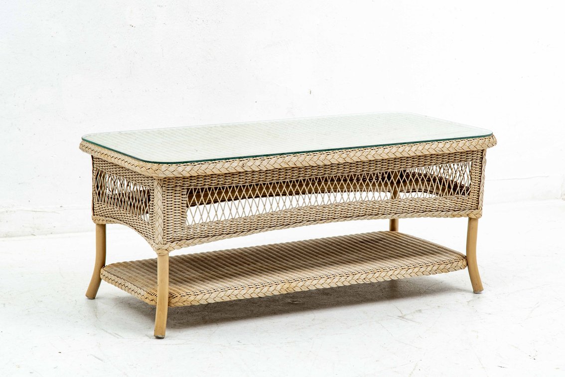 Lloyd Flanders All Weather Wicker Coffee Table