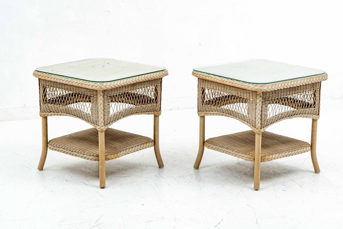 2x Lloyd Flanders All Weather Wicker End Tables
