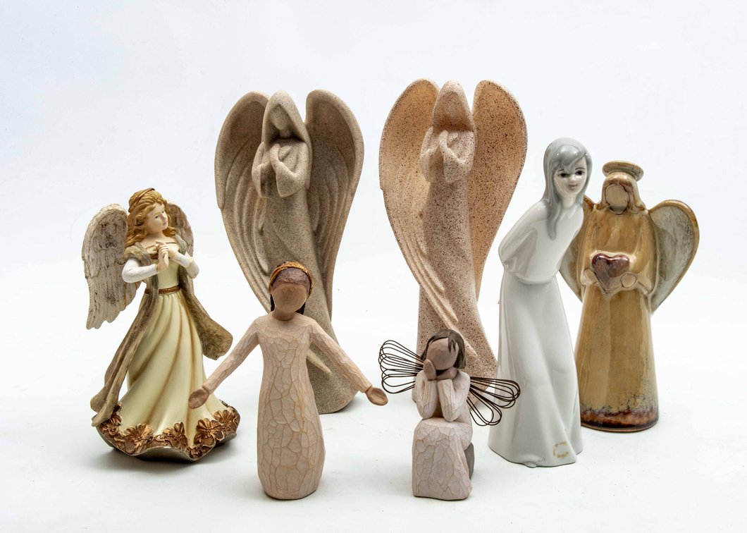 Angel Figurines: Willow Tree & Porceval