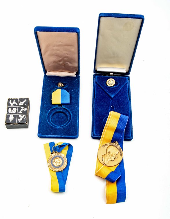 Paul Harris Fellow Medals & Playing Cards