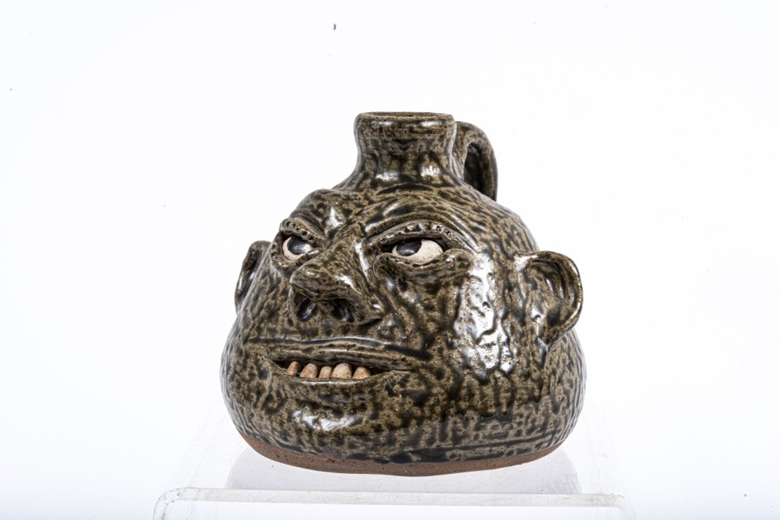 Cleater & Billie Meaders Face Buggy Jug