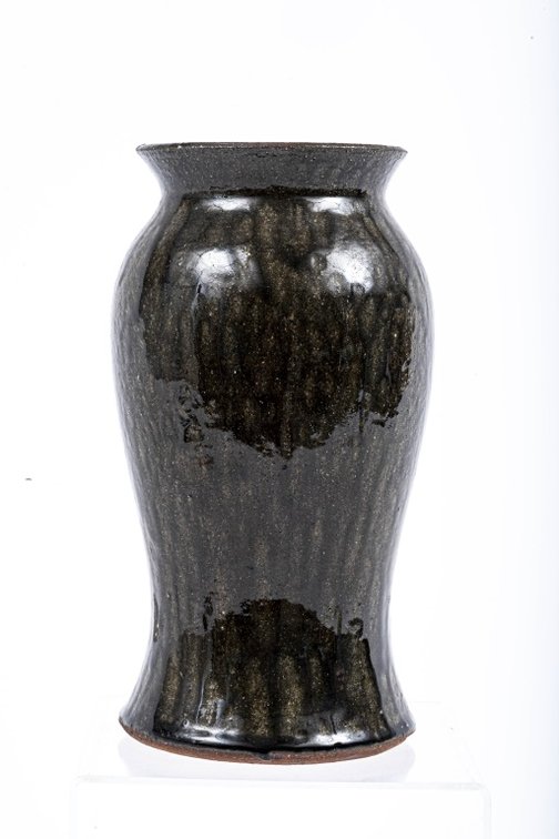 AG Meaders Vase