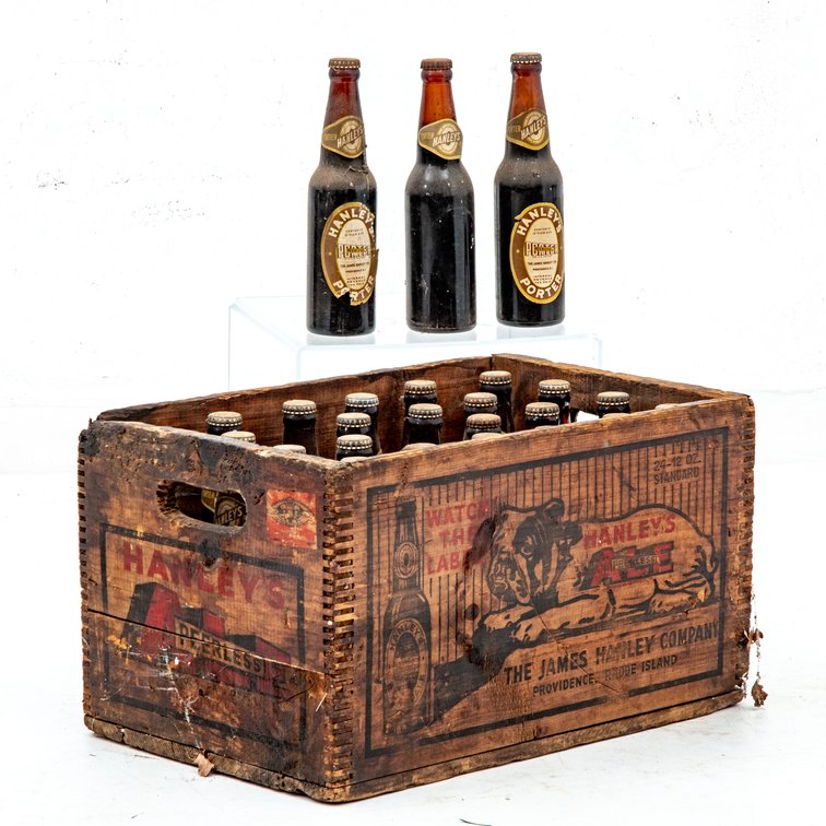 Case 1940's Hanley's Peerless Porter Sealed Bottle