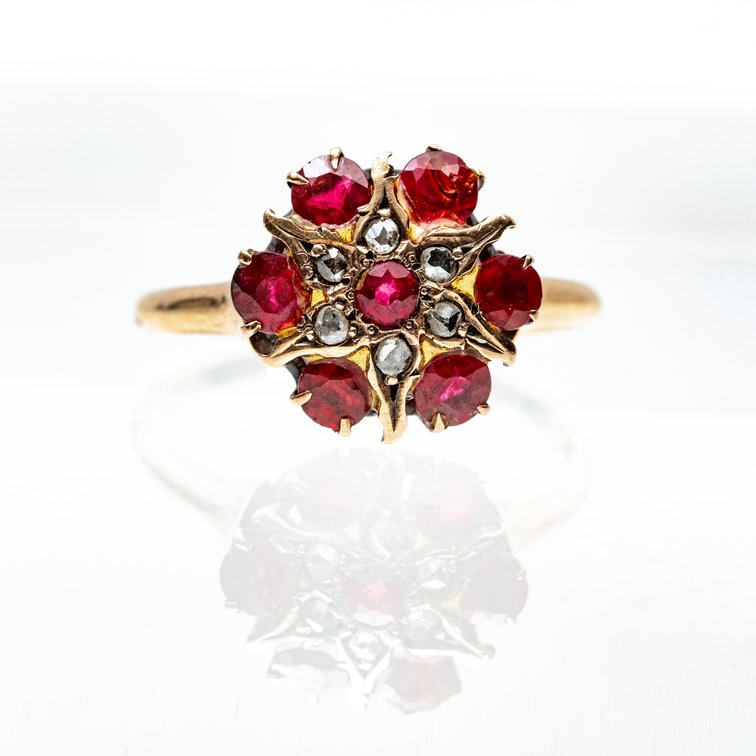 14K Gold Ring with Garnets & Diamonds