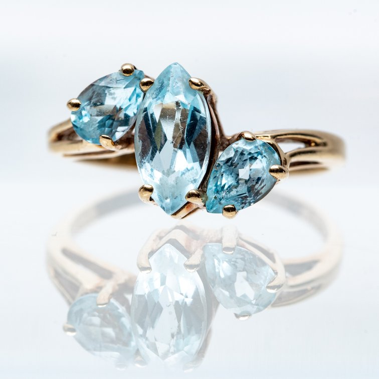 10K Gold Ring with Blue Topaz