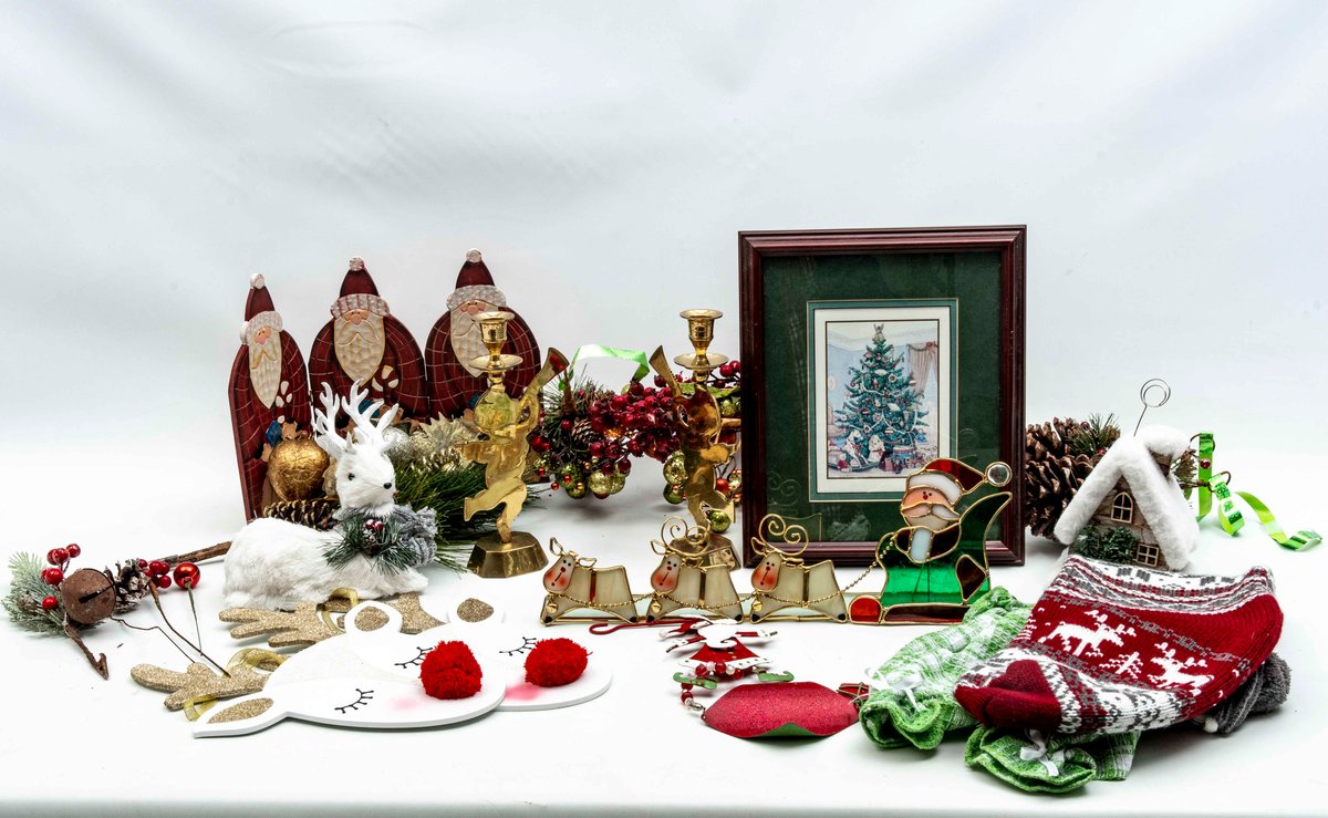 Christmas Decor: Stained Glass, Stems, & More
