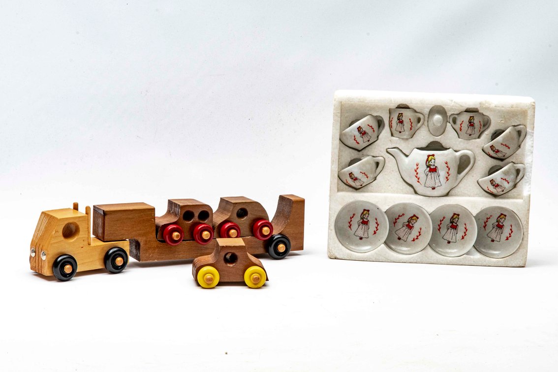 Children's Tea Set & Wooden Block Cars