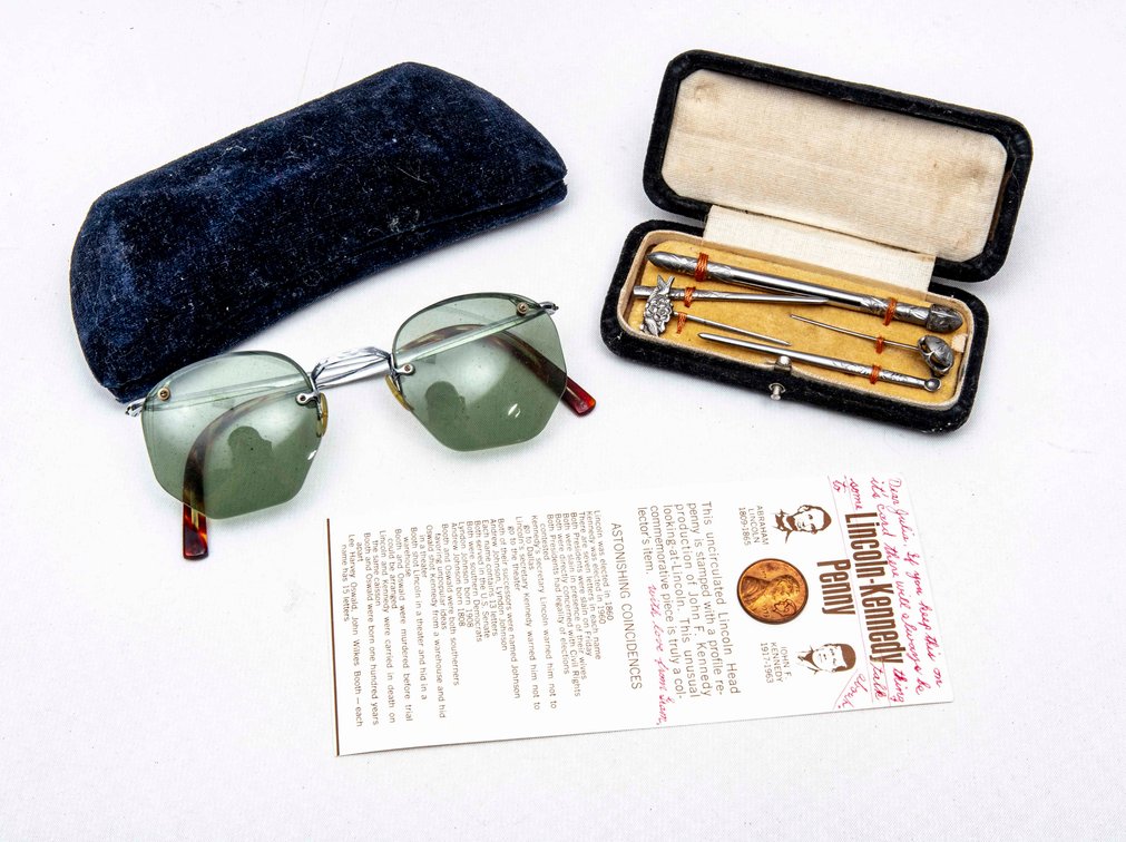 Japanese Nail Kit (40's), Eyeglasses & Com. Penny