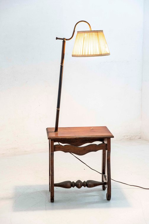 End Table with Lamp