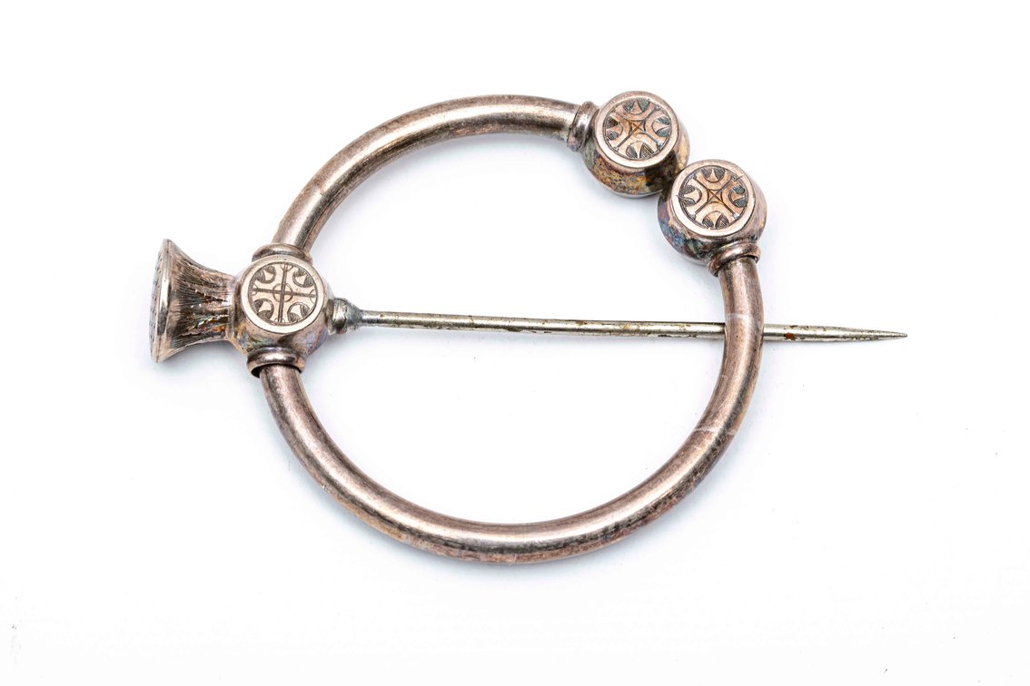 Penannular Fibula- Kilt Brooch