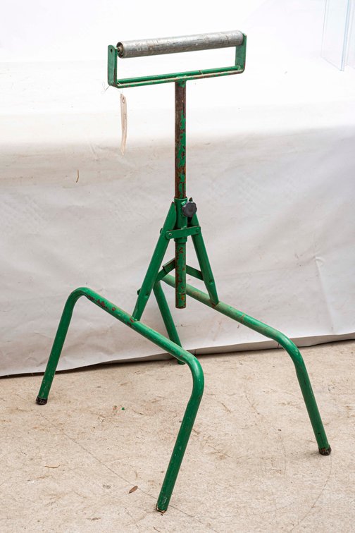 Roller Stand