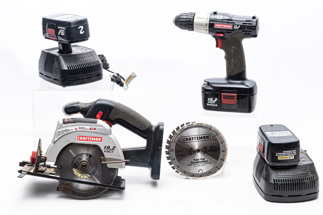Craftsman 19.2V Cordless Drill/ Saw Combo