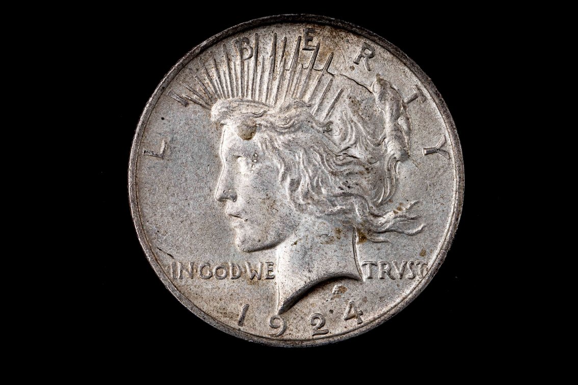 1924 Peace Dollar 90% Silver
