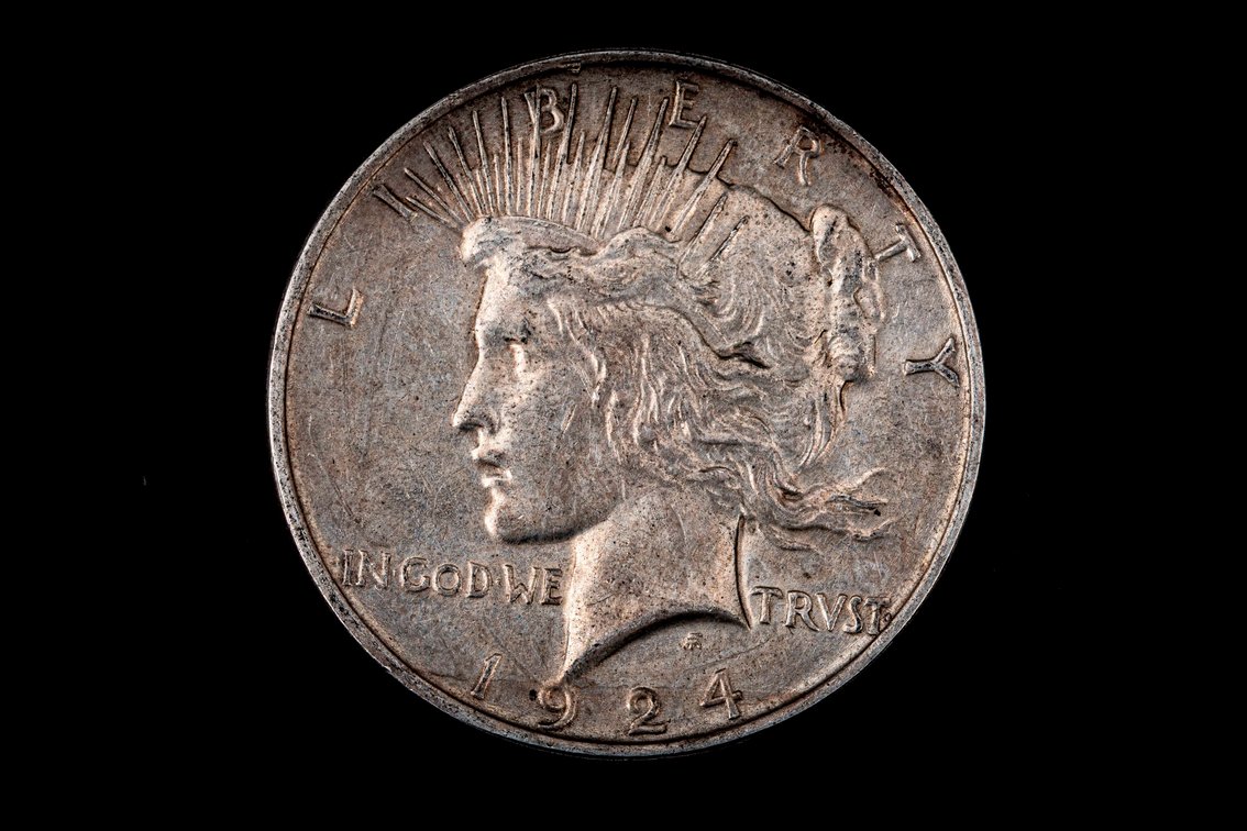 1924 Peace Dollar 90% Silver